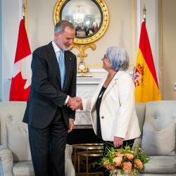 La gouverneure générale Mary Simon et Sa Majesté le roi Felipe VI, roi d’Espagne à Rideau Hall.