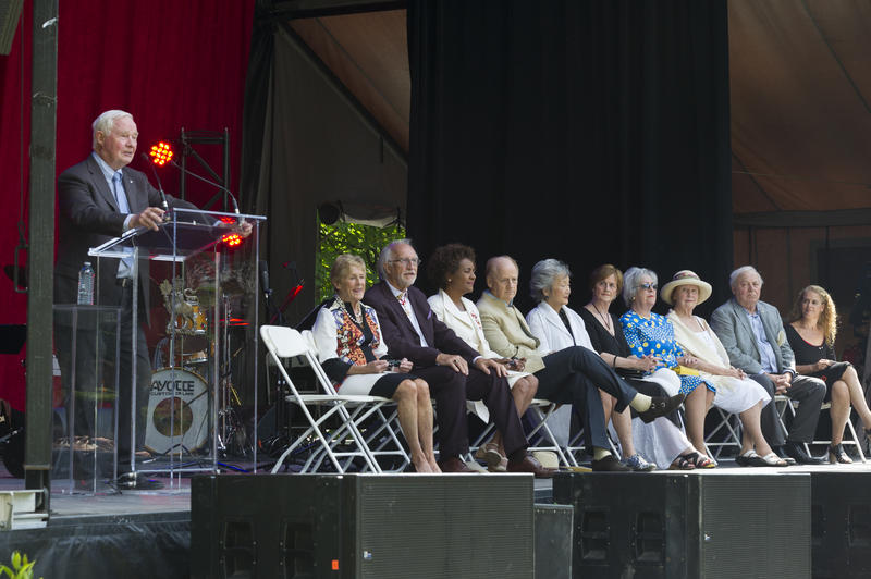 Their Excellencies’ predecessors joined them on stage, in addition to Ms. Julie Payette, Governor General Designate.