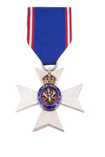 Royal Victorian Order insignia Member (MVO)