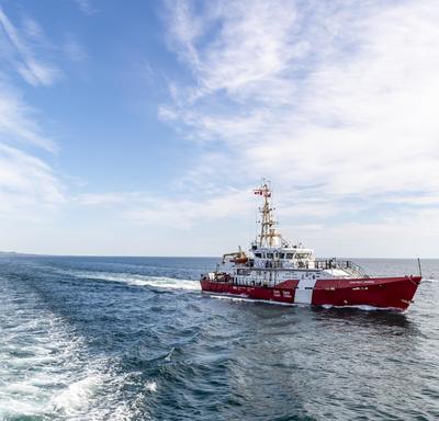 A photo of the CCGS Baie de Plaisance, a Canadian Coast Guard ship, at sea.