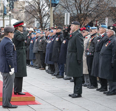 The Governor General faces and salutes veterans during the National Remembrance Day Ceremony. 