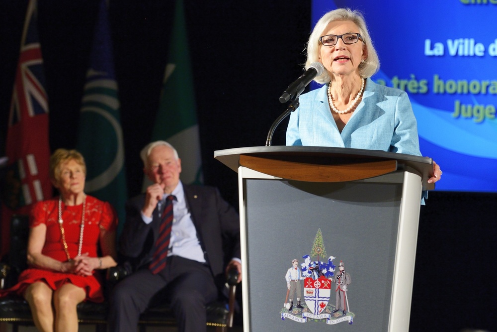 Presentation of the Key to the City to the Chief Justice of Canada