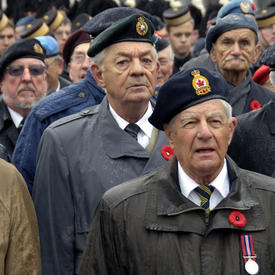 La gouverneure générale et commandante en chef du Canada  assiste à la cérémonie nationale du jour du Souvenir, au Monument commémoratif de guerre du Canada, à Ottawa