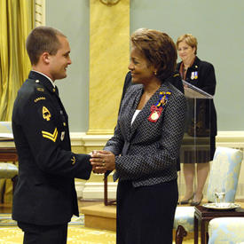 Governor General presents 12 Military Valour Decorations and 35 Meritorious Service Decorations (Military Division)