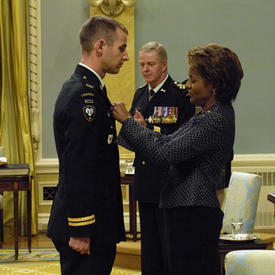 Governor General presents 12 Military Valour Decorations and 35 Meritorious Service Decorations (Military Division)