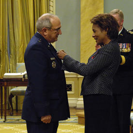 Governor General presents 12 Military Valour Decorations and 35 Meritorious Service Decorations (Military Division)