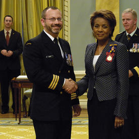 Governor General presents 12 Military Valour Decorations and 35 Meritorious Service Decorations (Military Division)