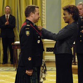 Governor General presents 12 Military Valour Decorations and 35 Meritorious Service Decorations (Military Division)