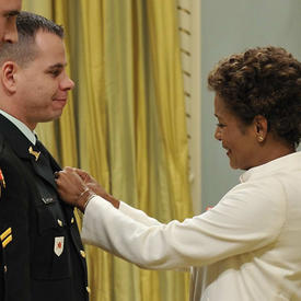 Cérémonie de remise des Décorations pour actes de bravoure