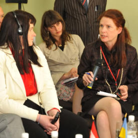 UKRAINE - Discussion avec des organisations non gouvernementales travaillant avec des femmes ukrainiennes