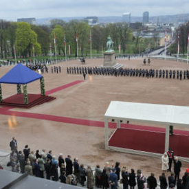 ROYAUME DE NORVÈGE - Cérémonie d’accueil officielle avec honneurs militaires