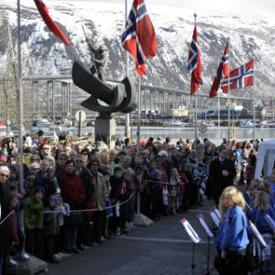 ROYAUME DE NORVÈGE - Visite au centre-ville de Tromsø