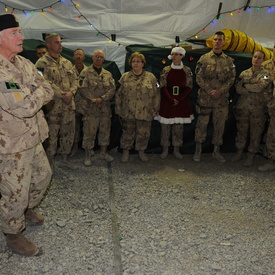 Holiday Visit to Canadian Troops and Civilians Deployed Abroad