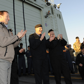 Holiday Visit to Canadian Troops and Civilians Deployed Abroad