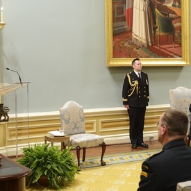 Remise de décorations militaires et de bravoure