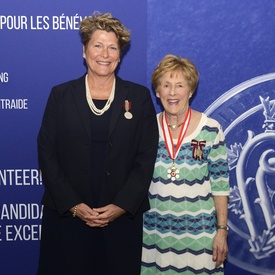 Presentation of the Medal for Volunteers at The Ottawa Hospital 