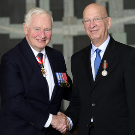 Remise de distinctions honorifiques à La Citadelle de Québec
