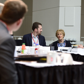 Leurs Excellences soulignent les efforts en santé mentale - Jour 1