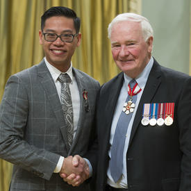 Presentation of the Medal for Volunteers