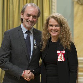 Presentation of Meritorious Service Decorations (Civil Division)