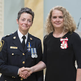 Présentation de distinctions honorifiques