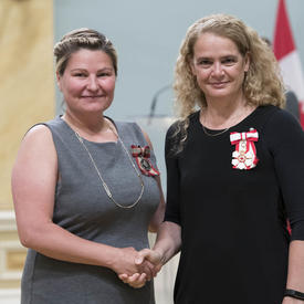 Présentation de distinctions honorifiques