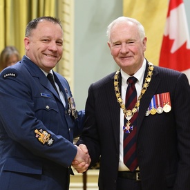 Cérémonie d’investiture de l’Ordre du mérite militaire