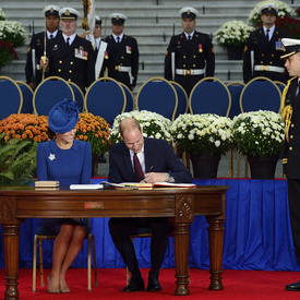 2016 Royal Tour - Official Welcoming Ceremony