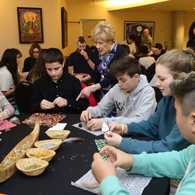 Leurs Excellences soulignent les efforts en santé mentale - Jour 1