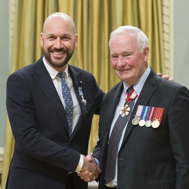 Presentation of Meritorious Service Decorations (Civil Division)