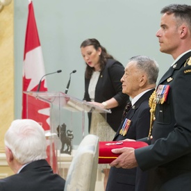 Presentation of Meritorious Service Decorations (Civil Division)