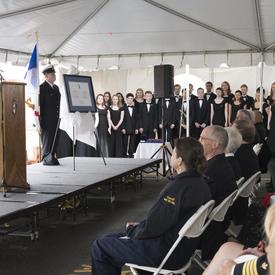 Her Excellency delivered brief remarks to thank the Canadian Coast Guard for this honour.