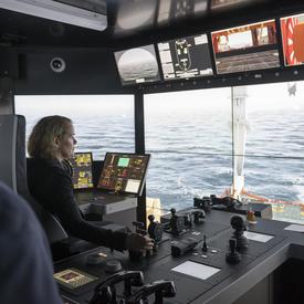 In the afternoon, the Governor General visited Memorial University’s Fisheries and Marine Institute where she tried out the Hibernia Offshore Operations Simulator