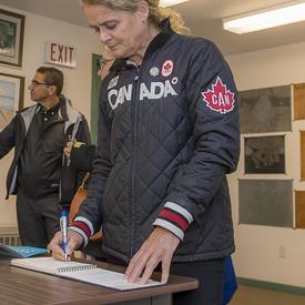 La gouverneure générale a écrit un message de remerciements aux membres du hameau pour leur accueil chaleureux.