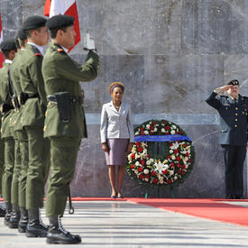 STATE VISIT TO THE UNITED MEXICAN STATES - Wreath-Laying Ceremony at Los Niños Héroes de Chapultepec