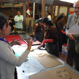 His Excellency Jean-Daniel Lafond visits the Taller de Lenateros