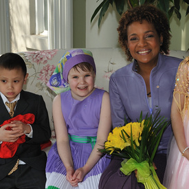 Canadian Cancer Society’s Daffodil Month