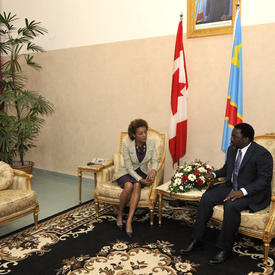 VISITE D'ÉTAT AU CONGO - Cérémonie d'accueil officielle et rencontre avec le président