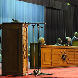 VISITE D'ÉTAT AU CONGO - Discours devant l'Assemblée nationale  et le Sénat