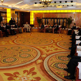 Meeting with a Sichuan Leader 
