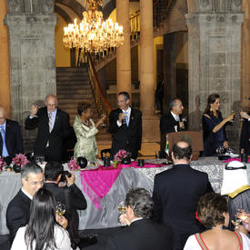 Official dinner in honour of the bicentennial of the United Mexican States
