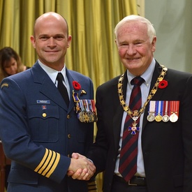 Cérémonie d'investiture de l'Ordre du mérite militaire