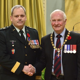 Cérémonie d'investiture de l'Ordre du mérite militaire