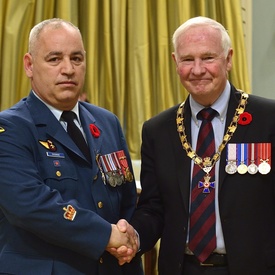 Cérémonie d'investiture de l'Ordre du mérite militaire