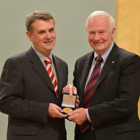 Canadian Health Research Awards 2013