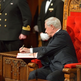 Cérémonie de sanction royale