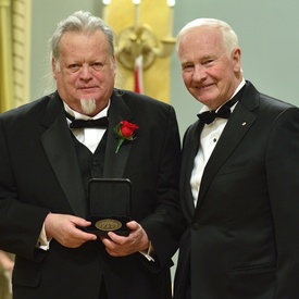 Les Prix du Gouverneur général en arts visuels et en arts médiatiques 