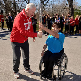 Le relais du bâton de la Reine pour les Jeux du Commonwealth de 2014