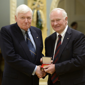 Remise de la Médaille Vanier