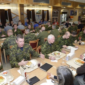 Visite à la Station des Forces canadiennes Alert
